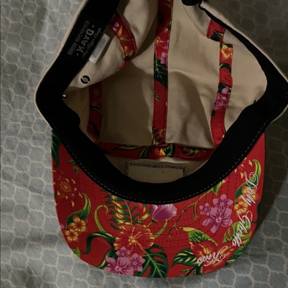 DGK Cream and Red Floral Cap - Picture 5 of 5